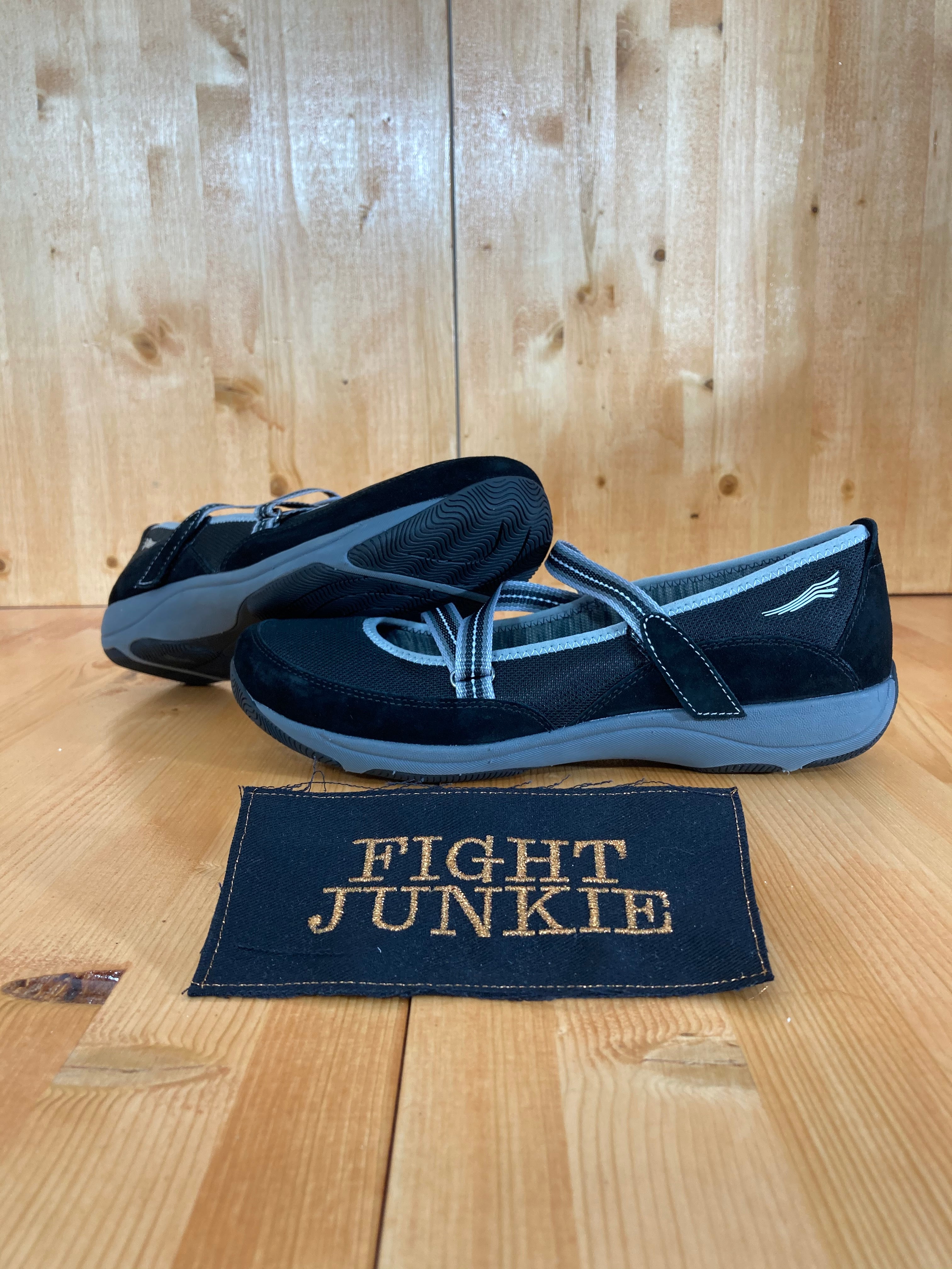 Dansko hazel flat on sale