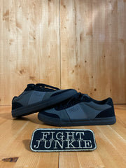 FILA OLD SKOOL Youth Size 6 Skateboarding Shoes Sneakers Grey & Black