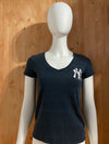 MLB "NEW YORK YANKEES GREAT CATCH" Graphic Print Adult S Small SM Blue 2012 T-Shirt Tee Shirt