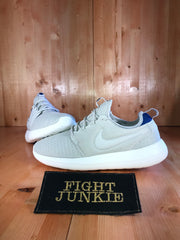 NWOT Nike Roshe Two 2 SE Light Bone Shoes Sneakers
