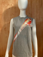 NIKE Graphic Print Kids Youth Unisex XL Extra Xtra Large Gray Tank Top T-Shirt Tee Shirt