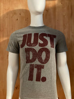 NIKE "JUST DO IT" STANDARD FIT Graphic Print Adult S Small SM Gray T-Shirt Tee Shirt