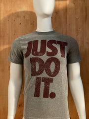 NIKE "JUST DO IT" STANDARD FIT Graphic Print Adult S Small SM Gray T-Shirt Tee Shirt