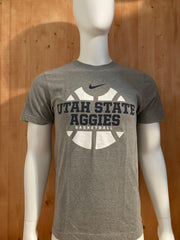 NIKE "UTAH STATE AGGIES BASKETBALL" JUST DO IT REGULAR FIT Graphic Print Adult S Small SM Gray T-Shirt Tee Shirt