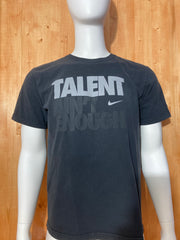NIKE "TALENT AINT ENOUGH"REGULAR FIT Graphic Print Adult L Large Lrg Black T-Shirt Tee Shirt