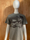 NIKE "FOOTBALL" Graphic Print Youth Unisex XL Extra Large Xtra Large Gray T-Shirt Tee Shirt