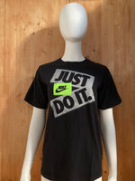 NIKE "JUST DO IT" Graphic Print Youth Unisex XL Extra Large Xtra Large Black T-Shirt Tee Shirt