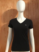 NIKE EMBROIDERED LOGO SLIM FIT Graphic Print Adult T-Shirt Tee Shirt S SM Small Black Shirt