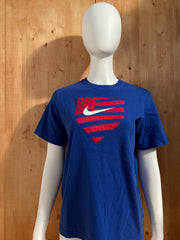 NIKE Graphic Print Kids Youth Unisex T-Shirt Tee Shirt XL Xtra Extra Large Blue Shirt