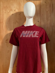 NIKE "SWOOSH" Graphic Print Kids Youth Unisex T-Shirt Tee Shirt XL Xtra Extra Large Red Shirt