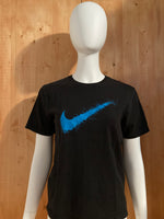 NIKE "SWOOSH" Graphic Print Kids Youth Unisex T-Shirt Tee Shirt L Lrg Large Black Shirt