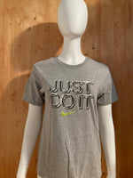 NIKE "JUST DO IT" Graphic Print Kids Youth Unisex T-Shirt Tee Shirt L Lrg Large Gray Shirt