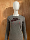 NIKE "AIR" SWOOSH ATHLETIC CUT Graphic Print Kids Youth Unisex T-Shirt Tee Shirt L Lrg Large Gray Long Sleeve Shirt