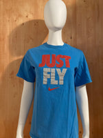 NIKE "JUST FLY" Graphic Print Kids Youth Unisex T-Shirt Tee Shirt XL Xtra Extra Large Light Blue Shirt