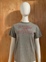 NIKE "NOTHING BUT AWESOME" Graphic Print Kids Youth Unisex T-Shirt Tee Shirt L Lrg Large Gray Shirt