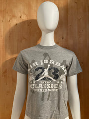 NIKE "AIR JORDAN" RETRO CLASSICS WORLD WIDE Graphic Print Kids Youth Unisex T-Shirt Tee Shirt S SM Small Gray Shirt