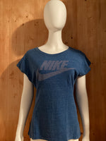 NIKE "SWOOSH" Graphic Print Adult T-Shirt Tee Shirt S SM Small Blue Scoop Neck Shirt