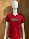 NIKE "PHILADELPHIA PHILLIES" MLB Graphic Print Kids Youth Unisex T-Shirt Tee Shirt L Lrg Large Red V Neck Shirt
