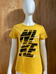 NIKE Graphic Print Slim Fit Adult T-Shirt Tee Shirt L Lrg Large Yellow Shirt