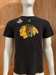 REEBOK MARIAN HOSSA CHICAGO BLACKHAWKS 81 NHL 2015 STANLEY CUP CHAMPIONS HOCKEY Graphic Print Adult M Medium MD Black T-Shirt Tee Shirt