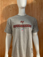 REEBOK "TAMPA BAY BUCCANEERS" NFL  Team Apparel Graphic Print Adult L Large Lrg Gray T-Shirt Tee Shirt