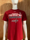 REEBOK "WASHINGTON CAPITALS" SOUTHEAST DIVISION CHAMPIONS 2013 NHL STANELY CUP PLAYOFFS Graphic Print Adult L Large Lrg Red T-Shirt Tee Shirt