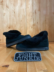 SKECHERS SKETCHERS Womens Size 6.5 Suede Faux Fur Lined Ankle Boots Triple Black 47655